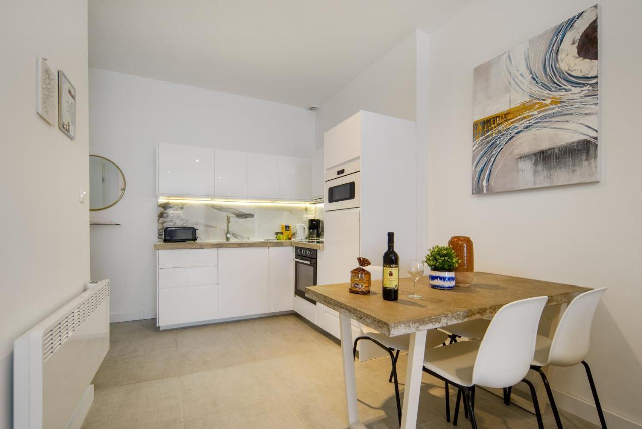 Charming & Design Apartment บูดาเปสต์ ภายนอก รูปภาพ